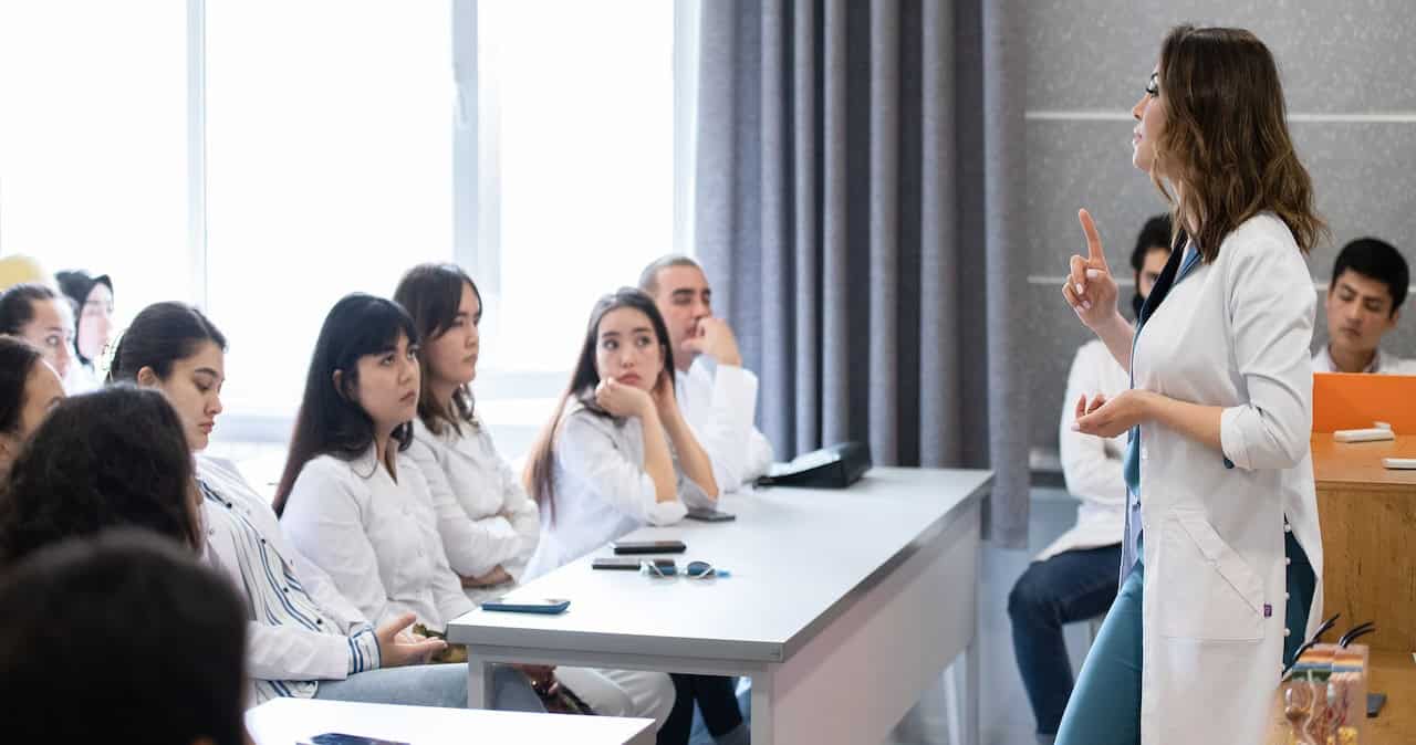 How To Approach Career Planning For Becoming A Doctor jamila polatova 7261803 1920 article 1 240920 body