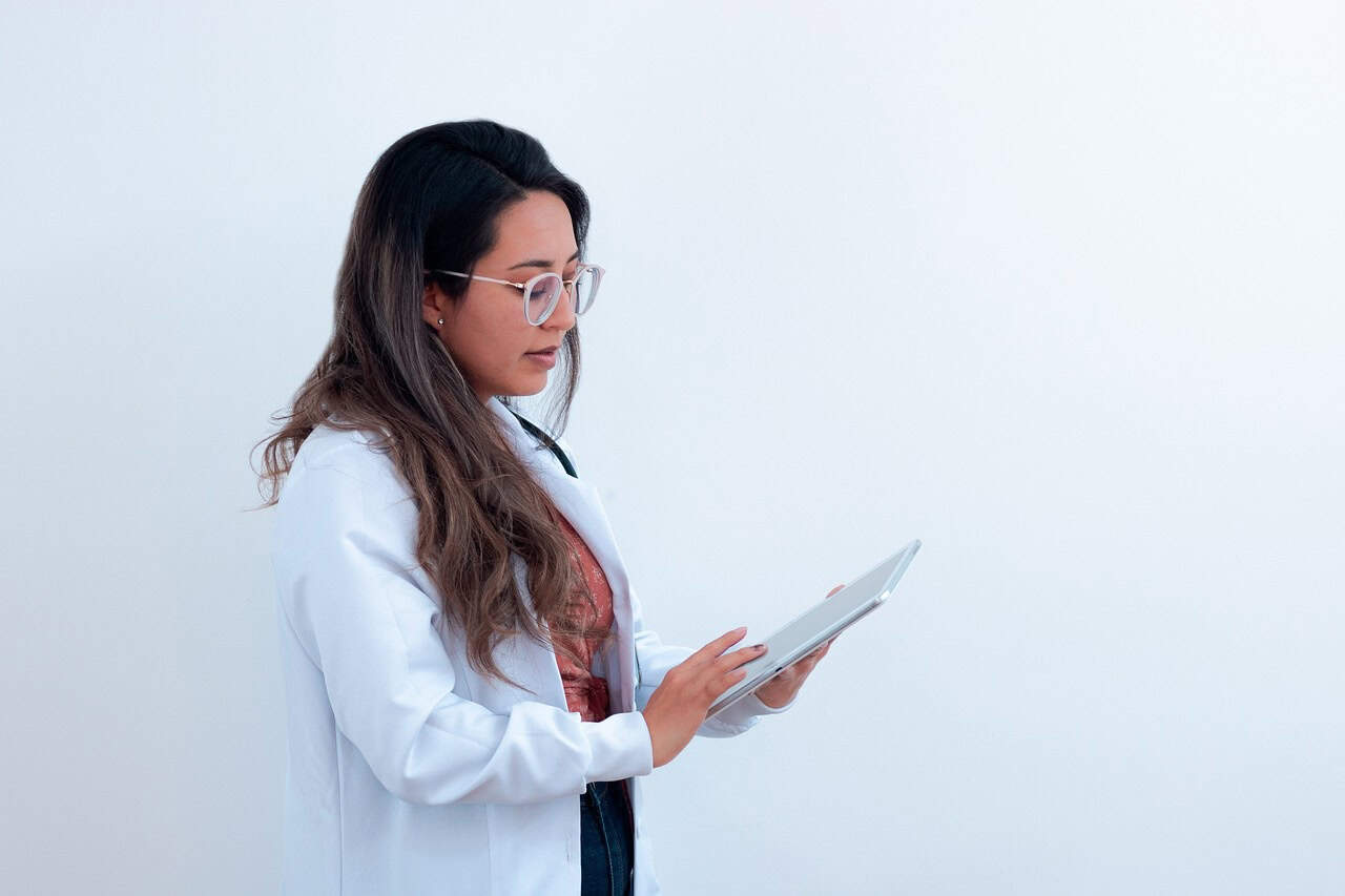 Study 101: How To Understand And Plan For The PLAB Test doctor 5591782 1280 body 241025