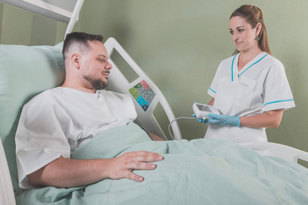 How Can A Nurse Become A Medical Doctor? hospital 8352776 1920 body 241101