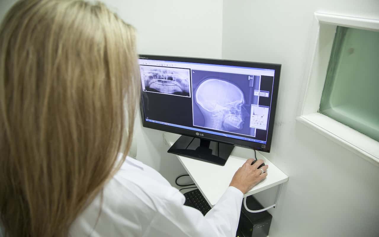 Expert Explainer: How Long Is A Medical Degree In North America x ray of the jaw 2416943 1920 body 241018