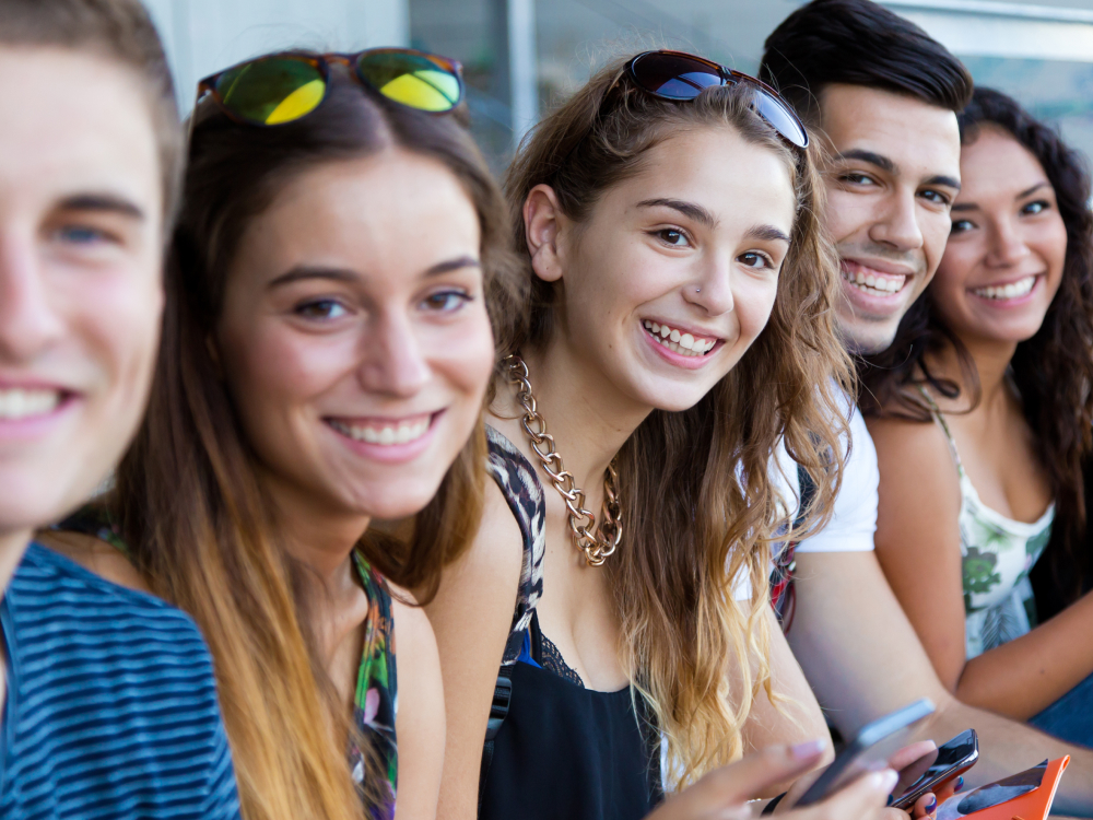 Choosing the Right Medical School Pathway social media